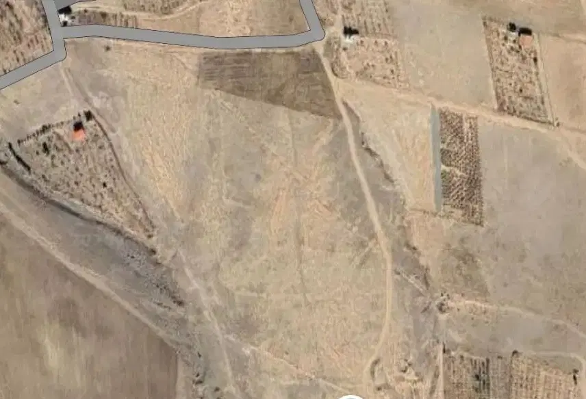 زمین رشتقون