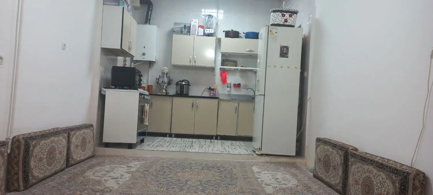 اجاره خانه120متریدرخیابان(صفری)