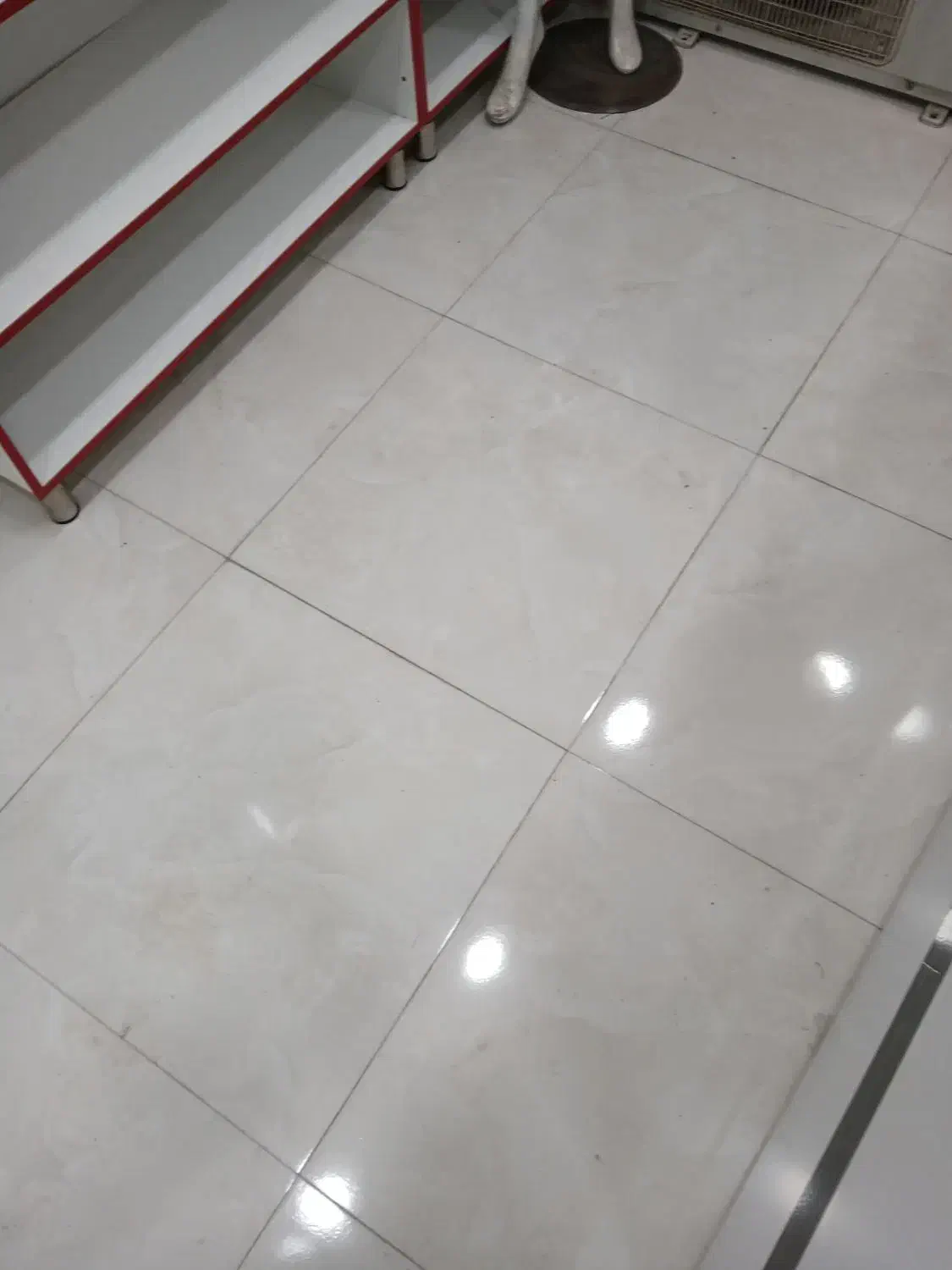 اجاره مغازه ۱۲متری تالش،۱۰۰ تومان