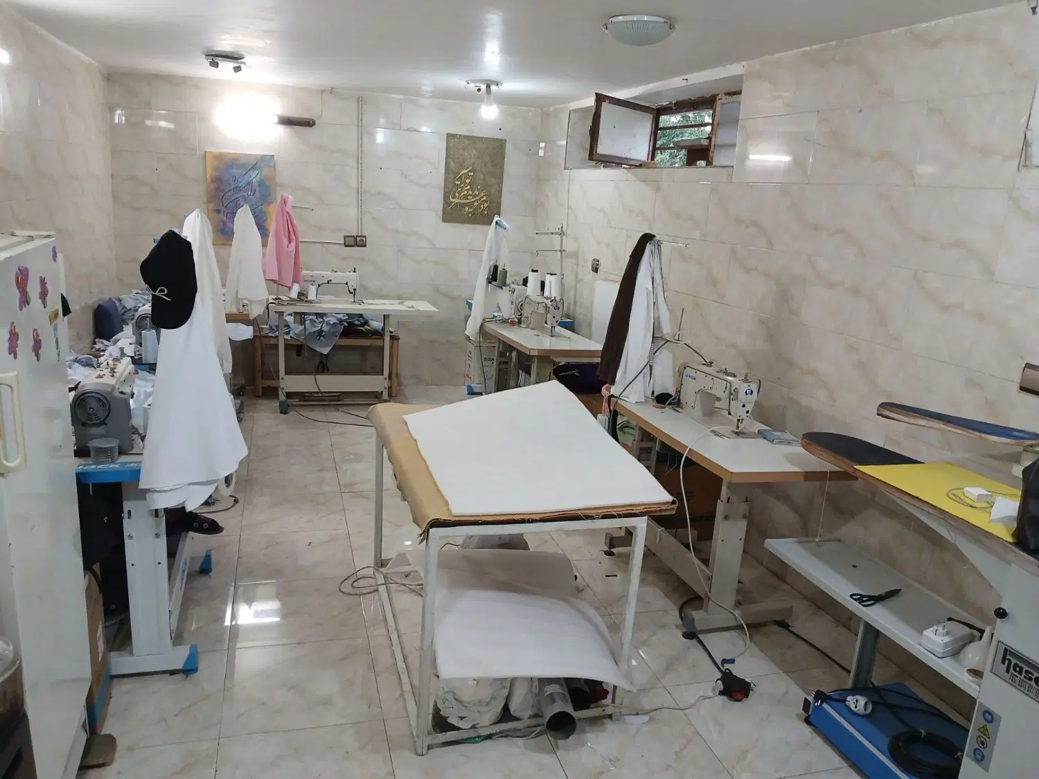 اجاره مغازه ۴۰ متری تمیز با لوکیشن خوب
