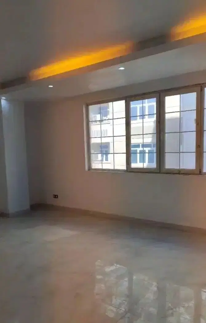 165 متری سه خواب مرکزشهر