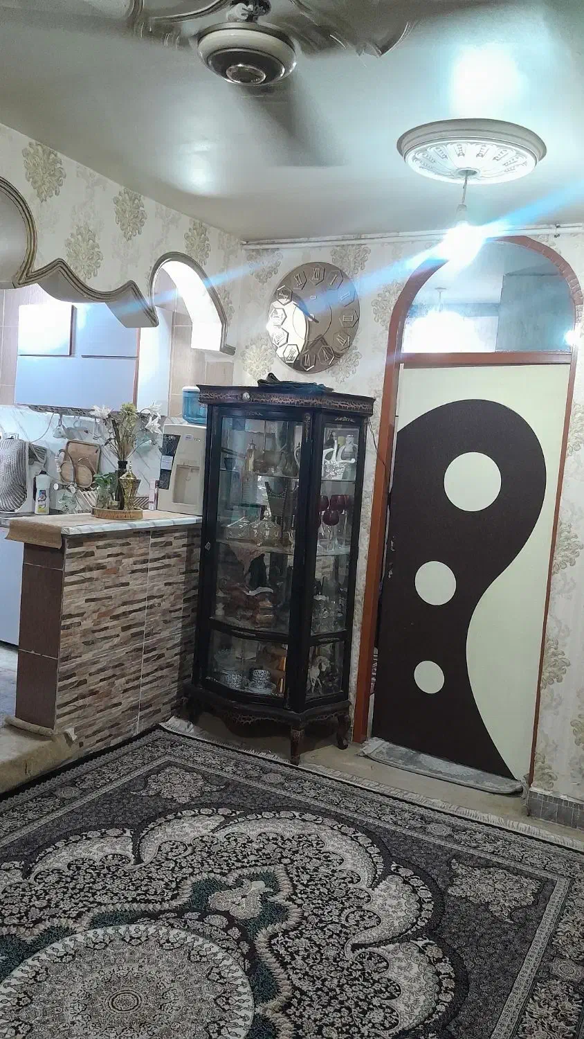 یک واحد آپارتمان بهادر