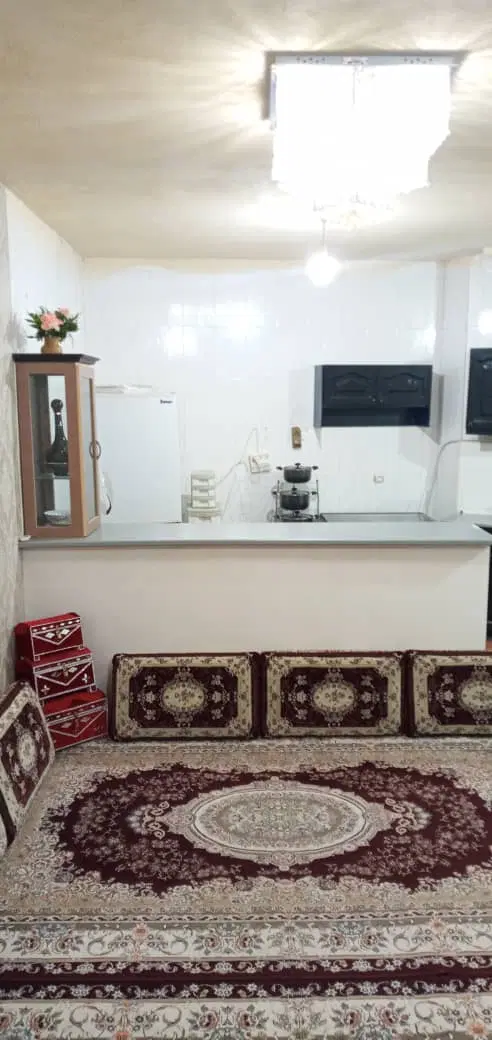 خونه ۶۰ متری نظام اباد عبور جدا