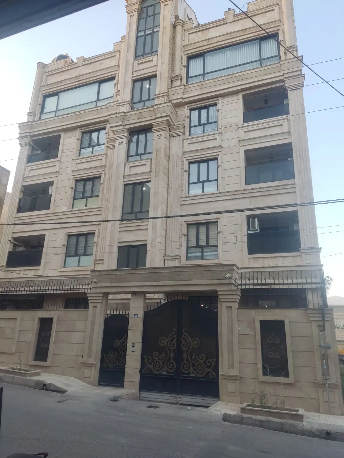 واحد تازه ساخت سند آماده