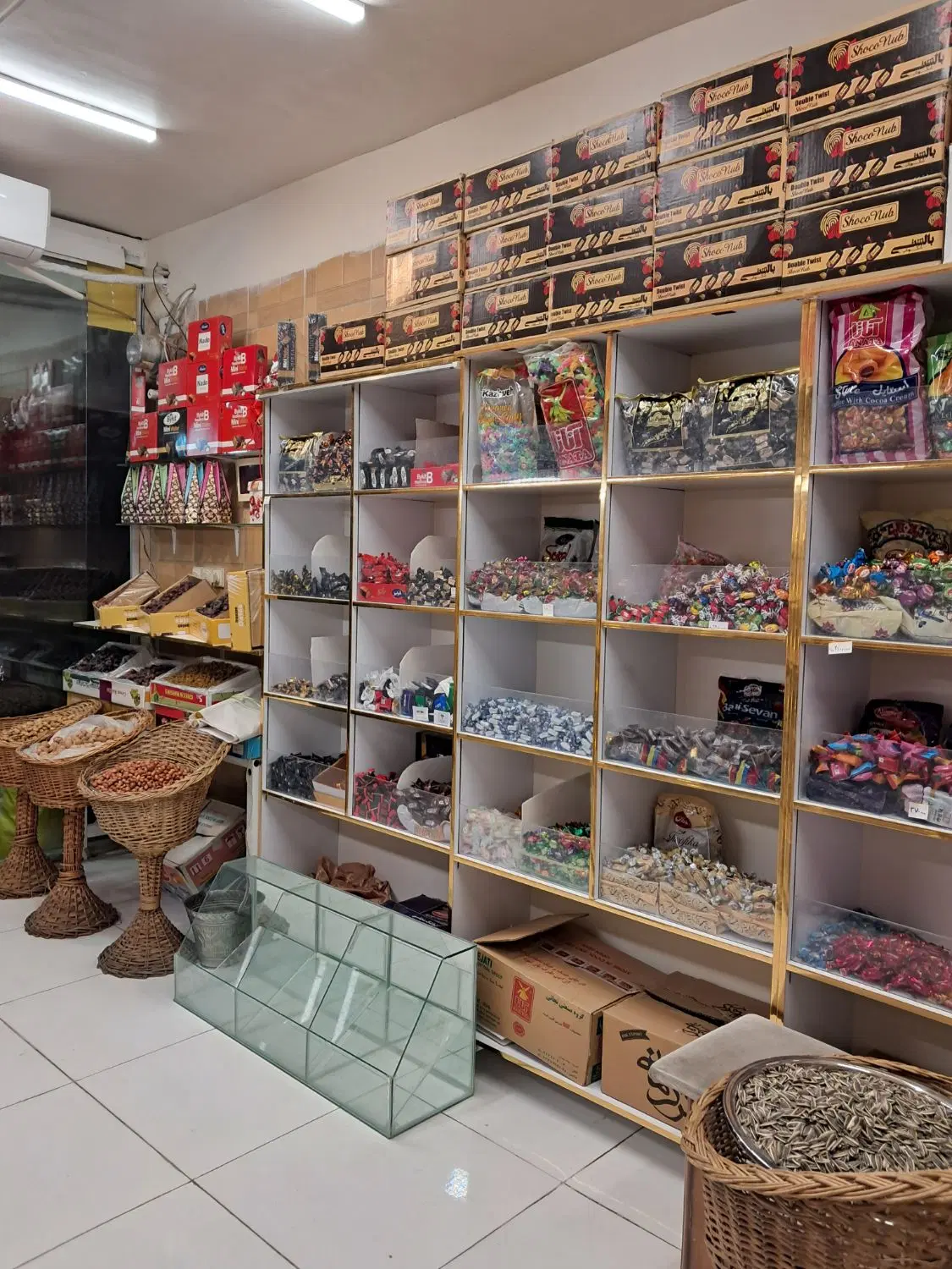 اجاره مغازه ۲۰ متری بلاغی