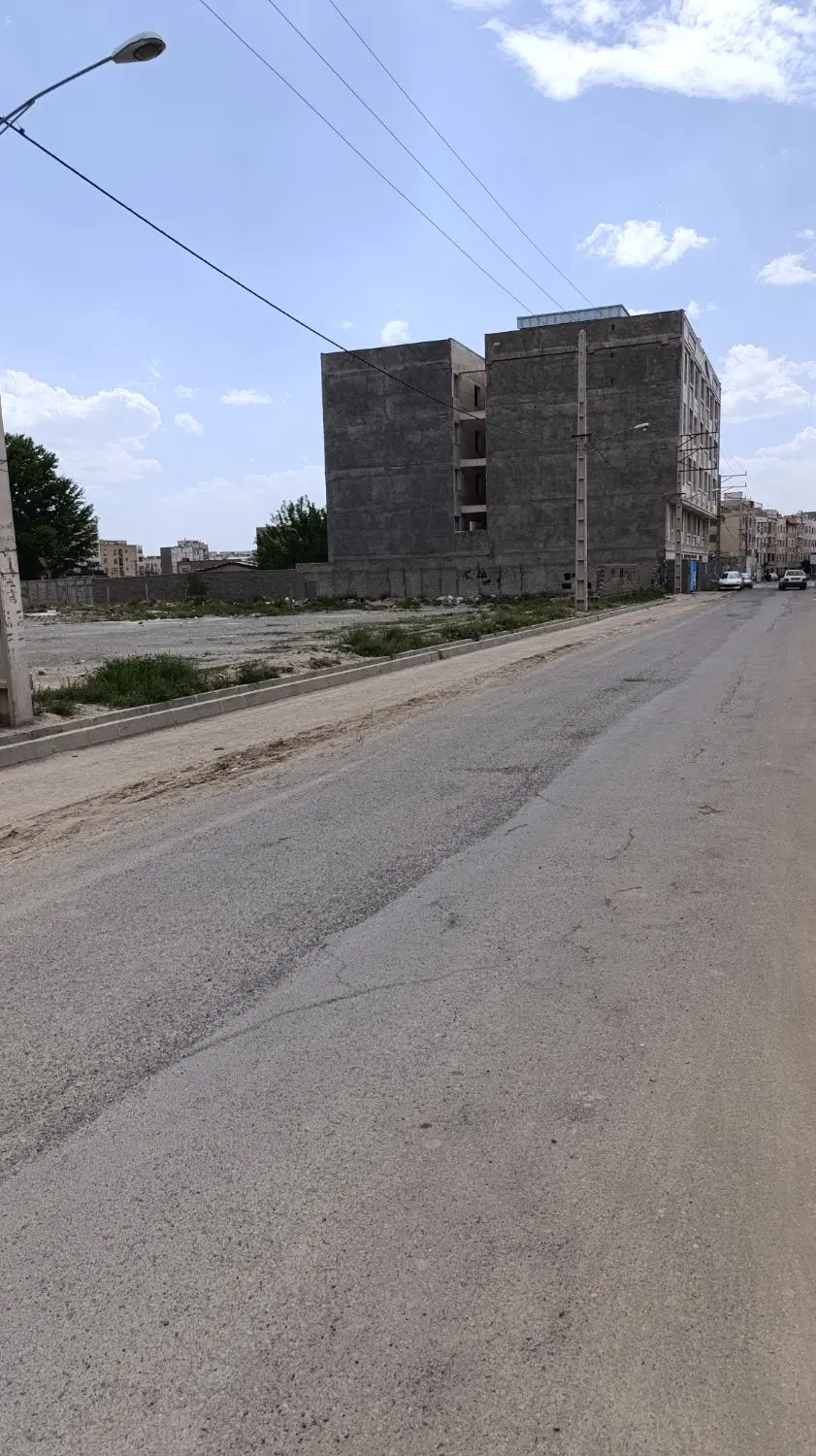 زمین مسکونی تجاری