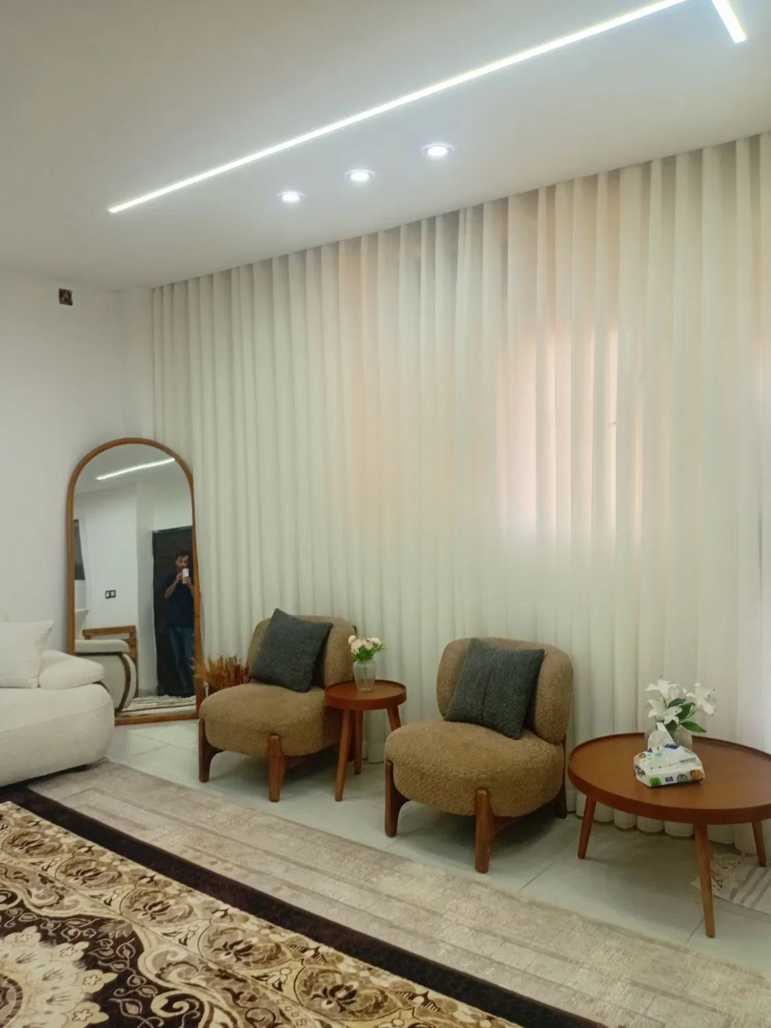 رهن و اجاره واحد دو خواب خیابان اصلی تنگک ۱