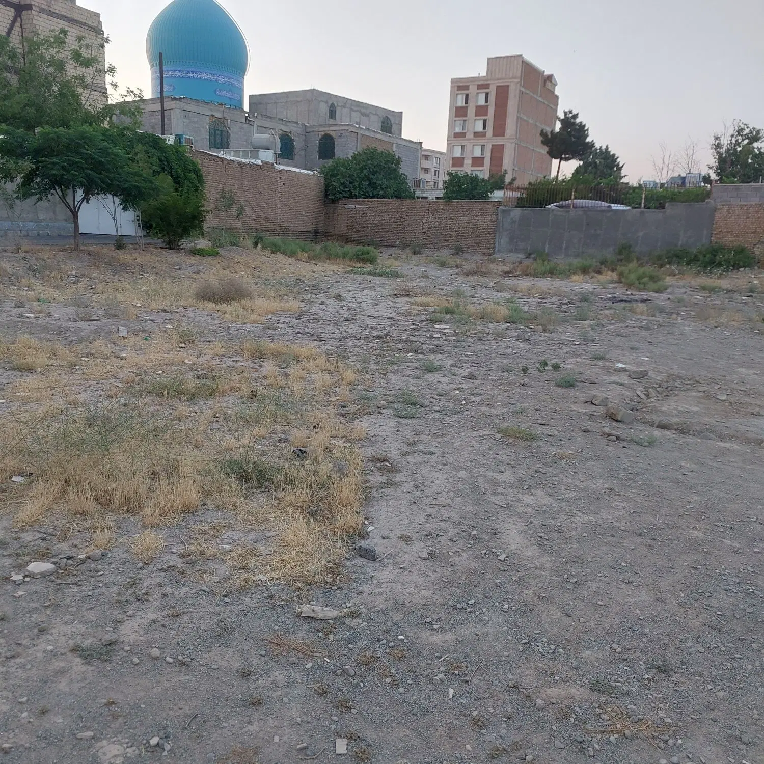 زمین مسکونی بادستورنقشه شهرداری