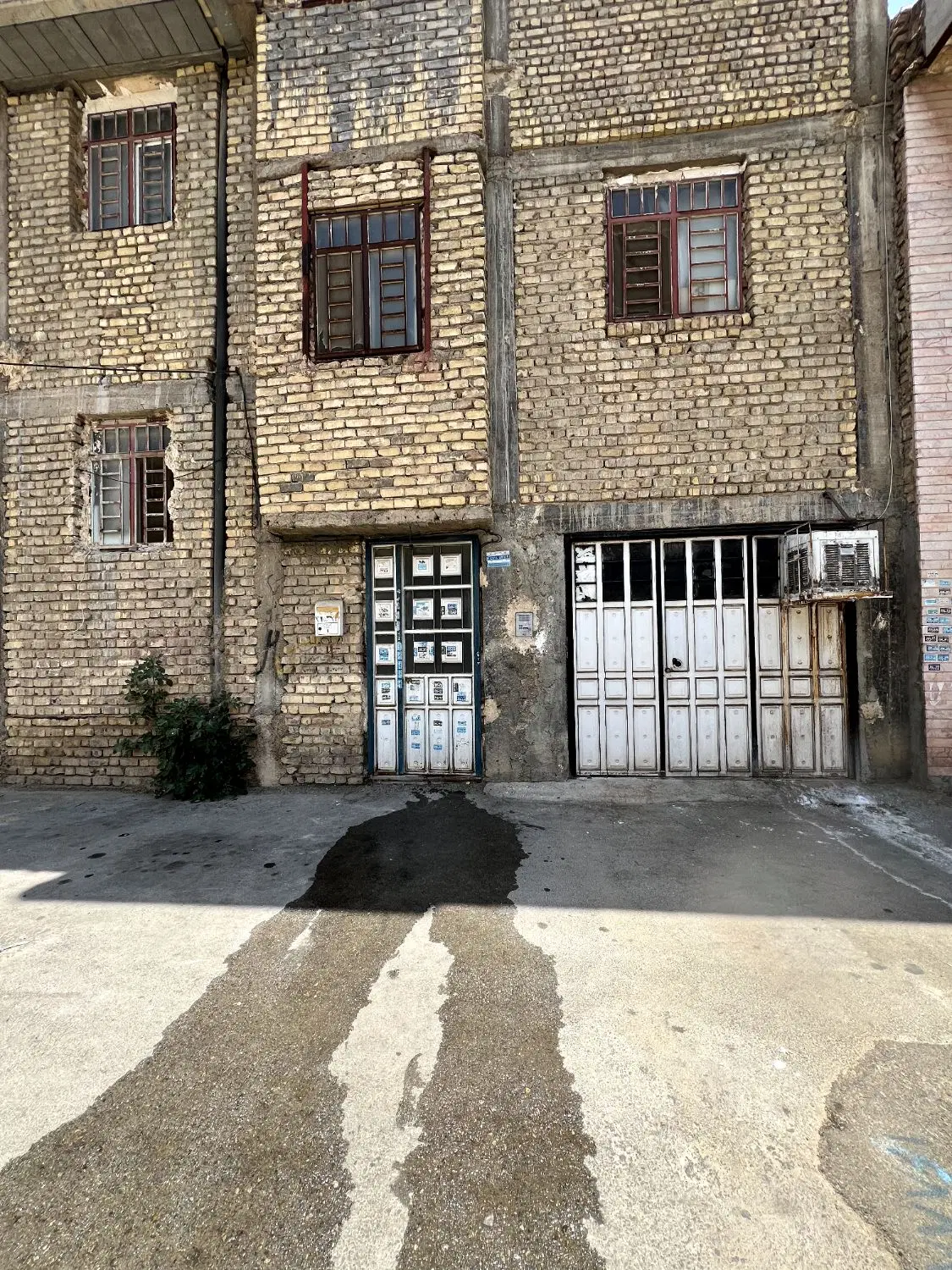 خانه شریف آباد