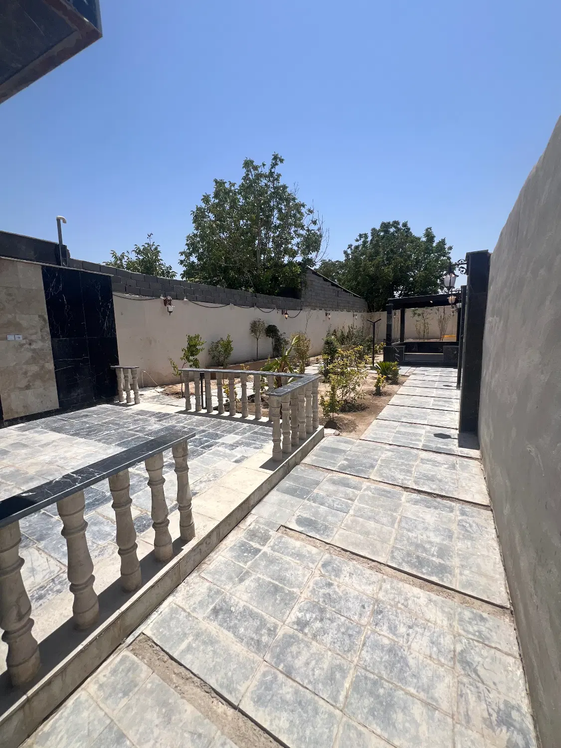 ۳۵۰متر باغ ویلا در رزکان شهریار
