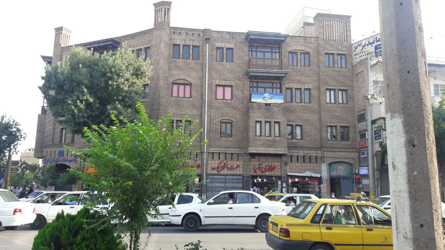 آپارتمان با موقعیت تجاری، دفتر کار