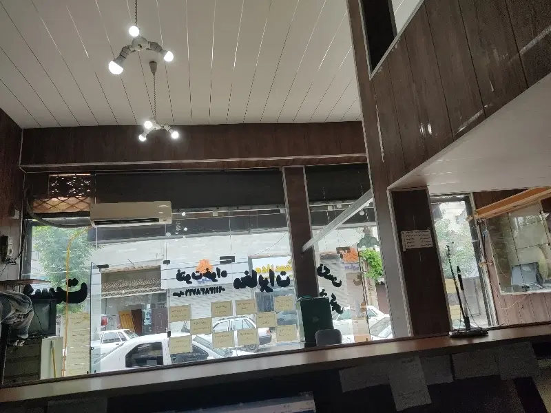 اجاره مغازه80متری بر خیابان اصلی