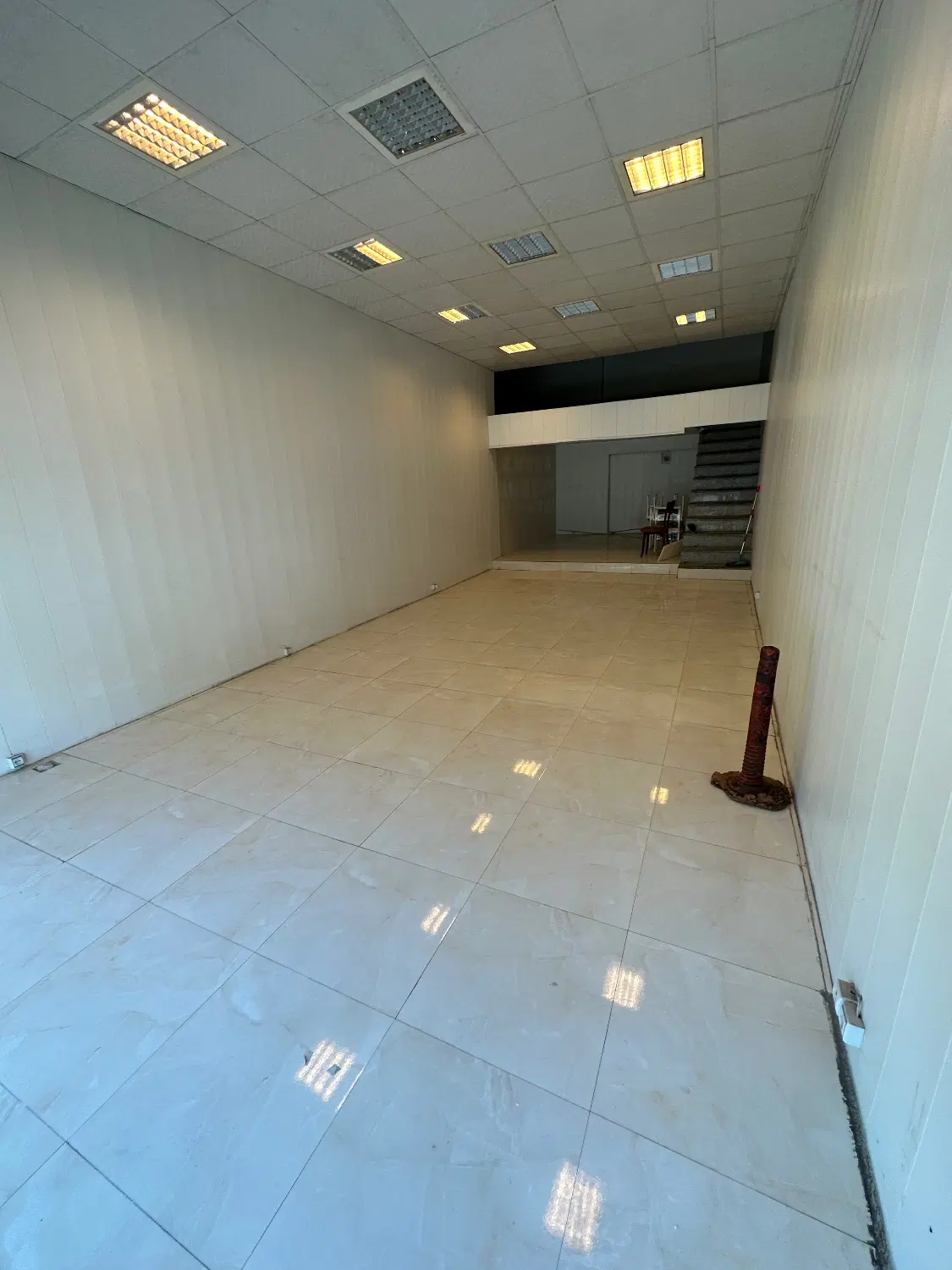 ۱۲۰ متر تجاری تاپ لوکیشن رستاخیز