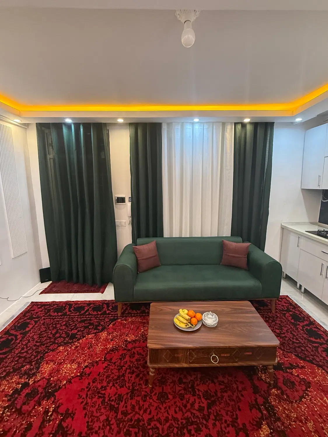 ۱ یک واحد آپارتمان واقع در طبرسی شمالی ۵۲
