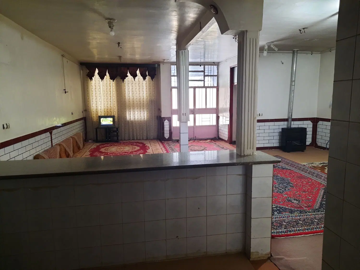 کوی لور منزل ۳۰۰ متری