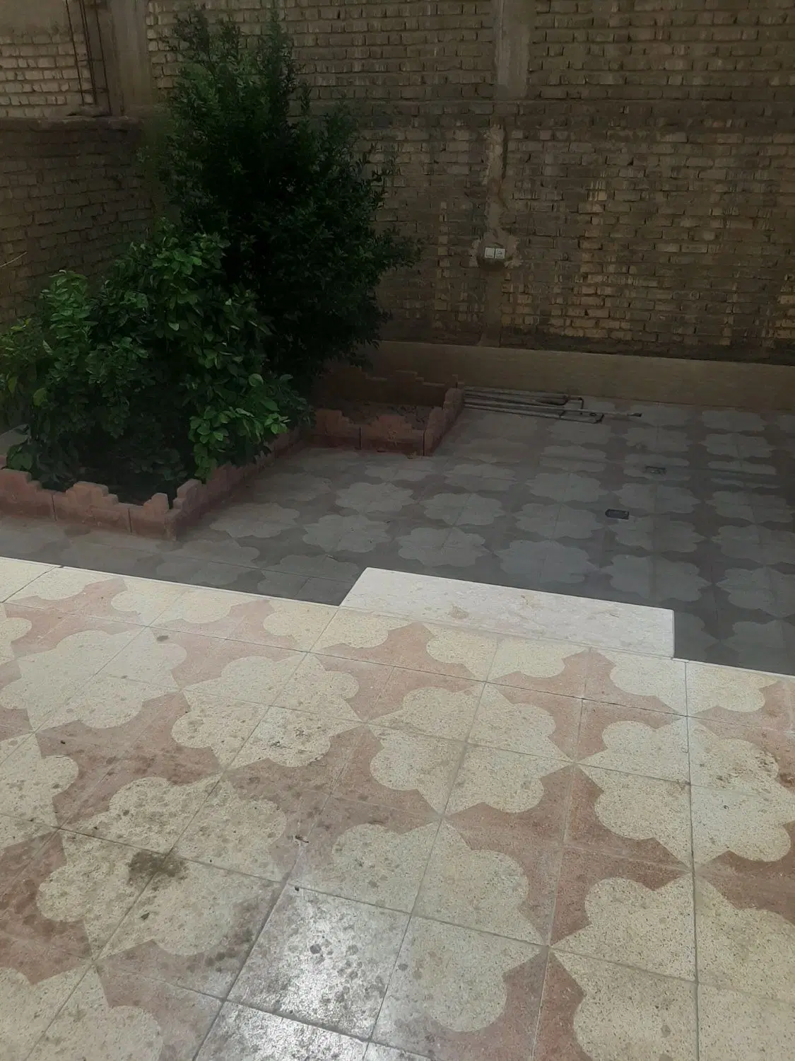 خانه طبقه اول سه خواب