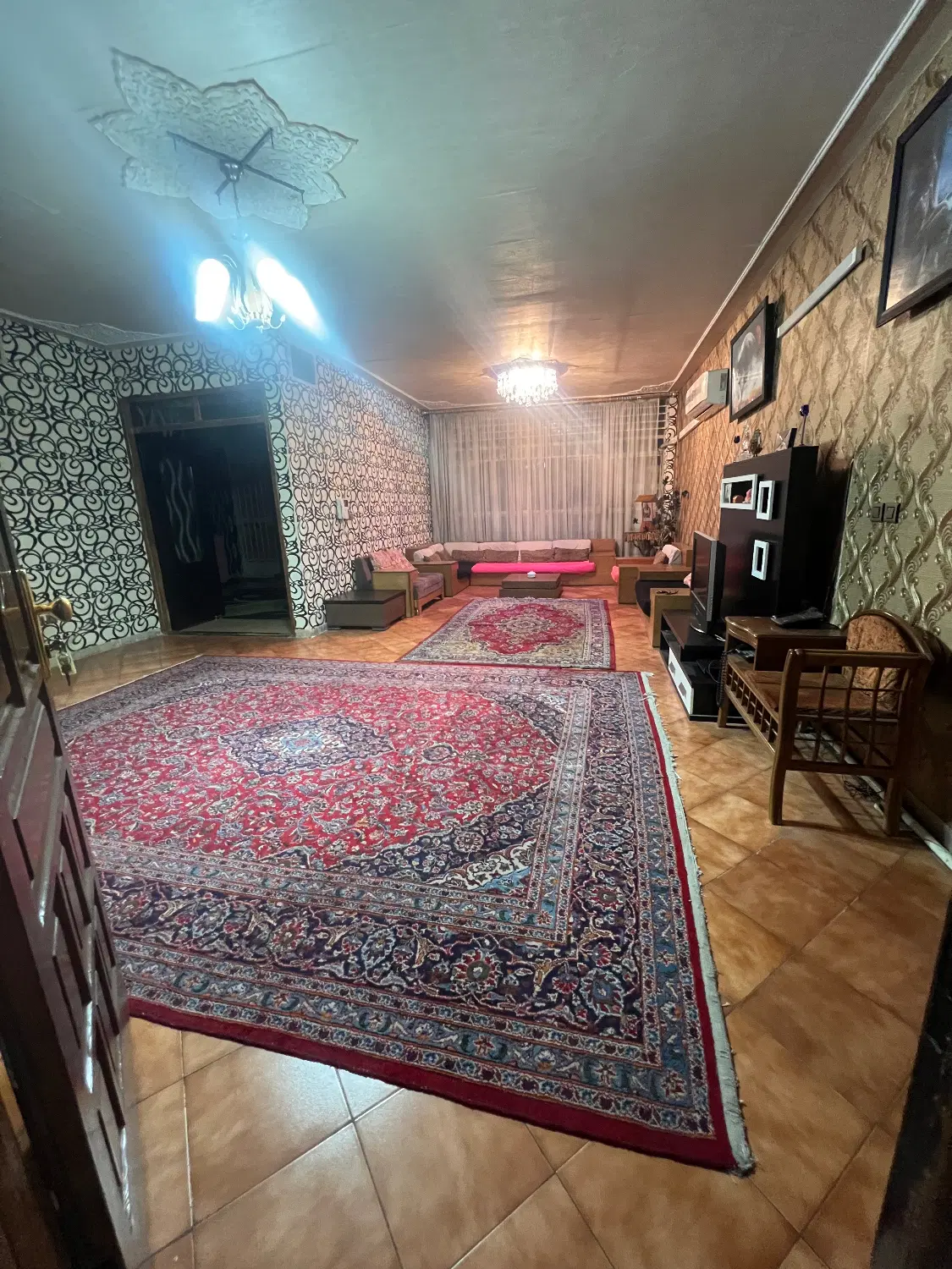 ۱۰۰ متر ۲ خواب ویلایی مبله ۲ کله