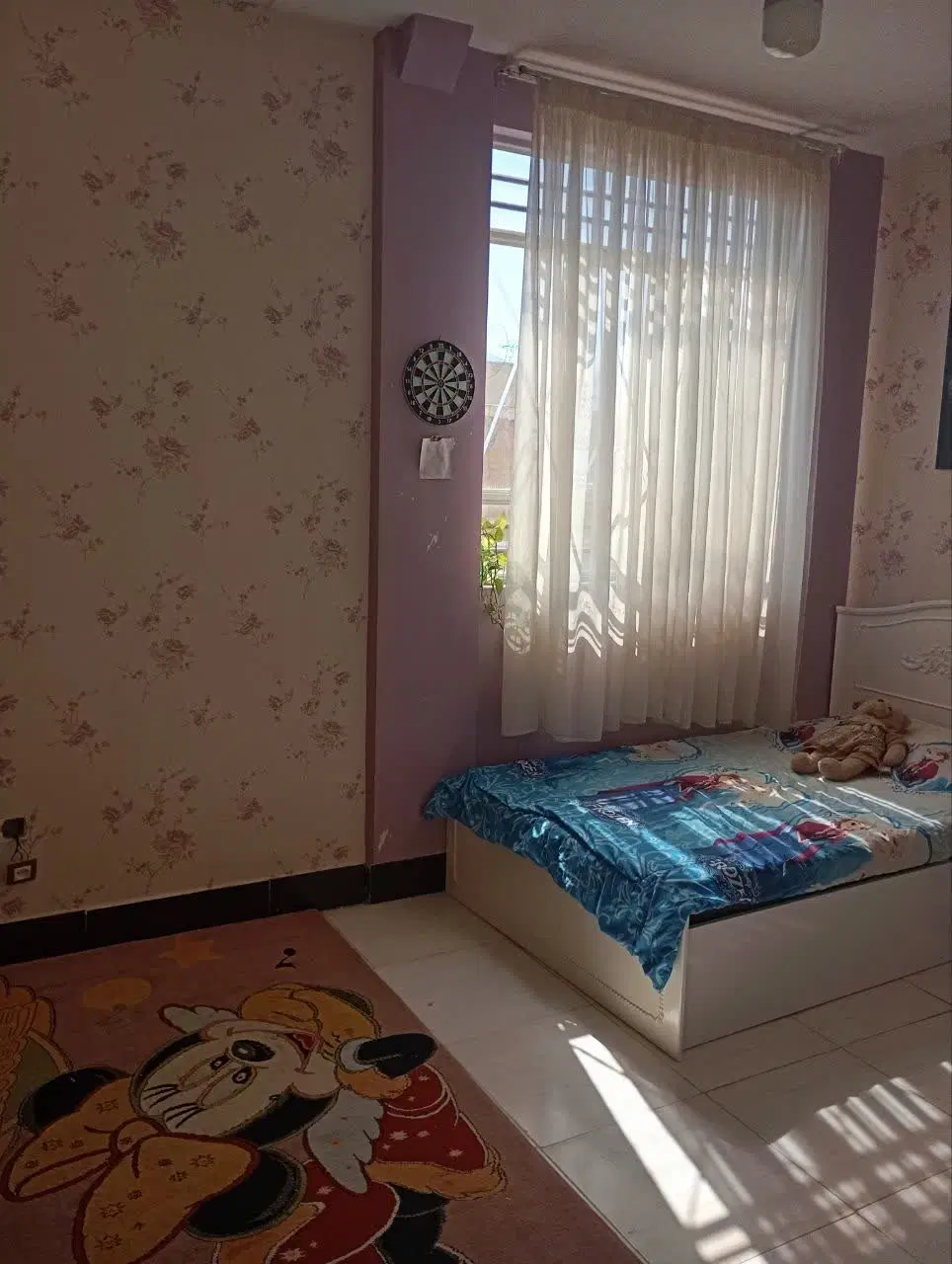 واحد 135 متری کوی اساتید