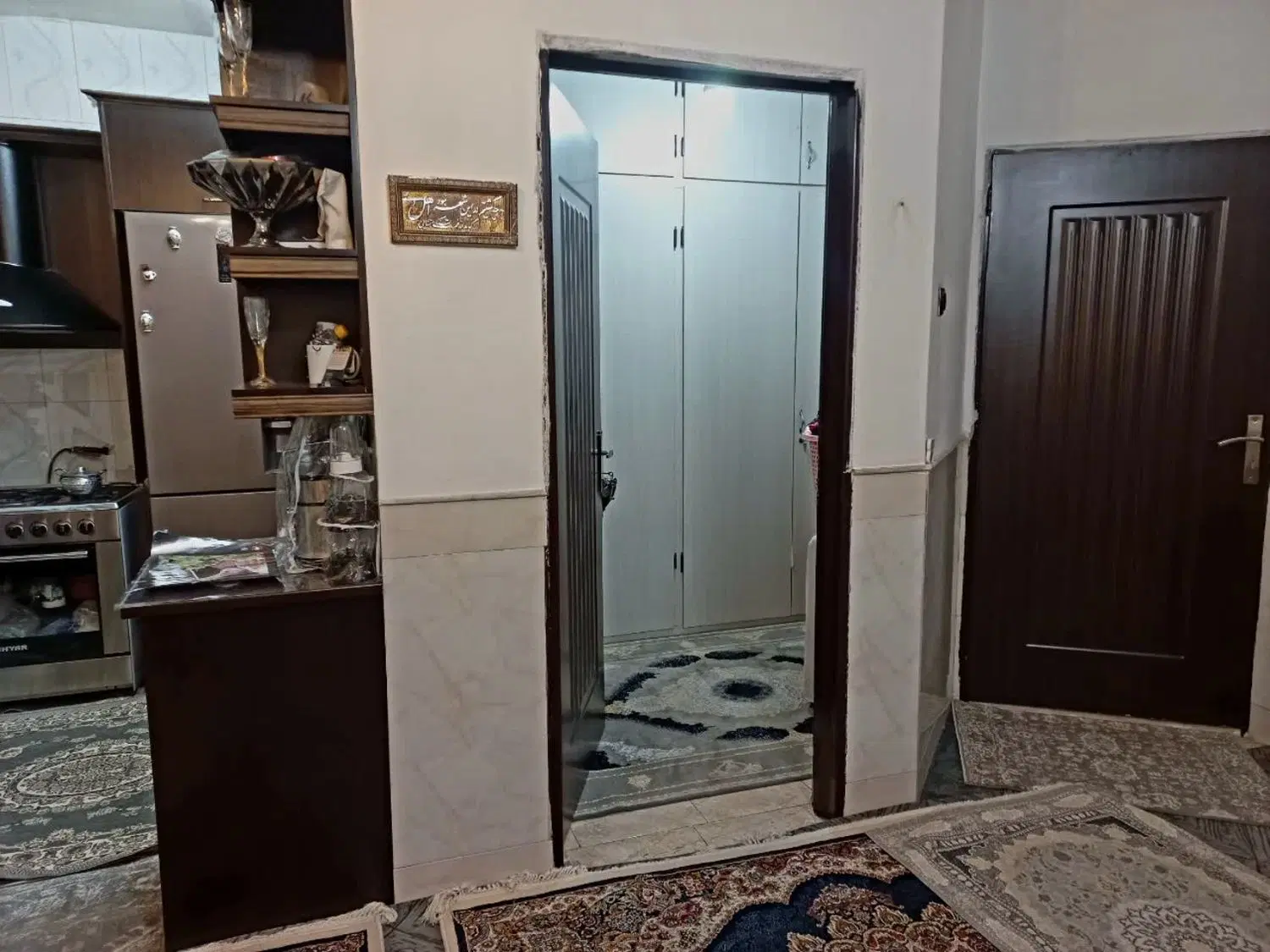 منزل پشت قواره باراه پله واتاق خواب