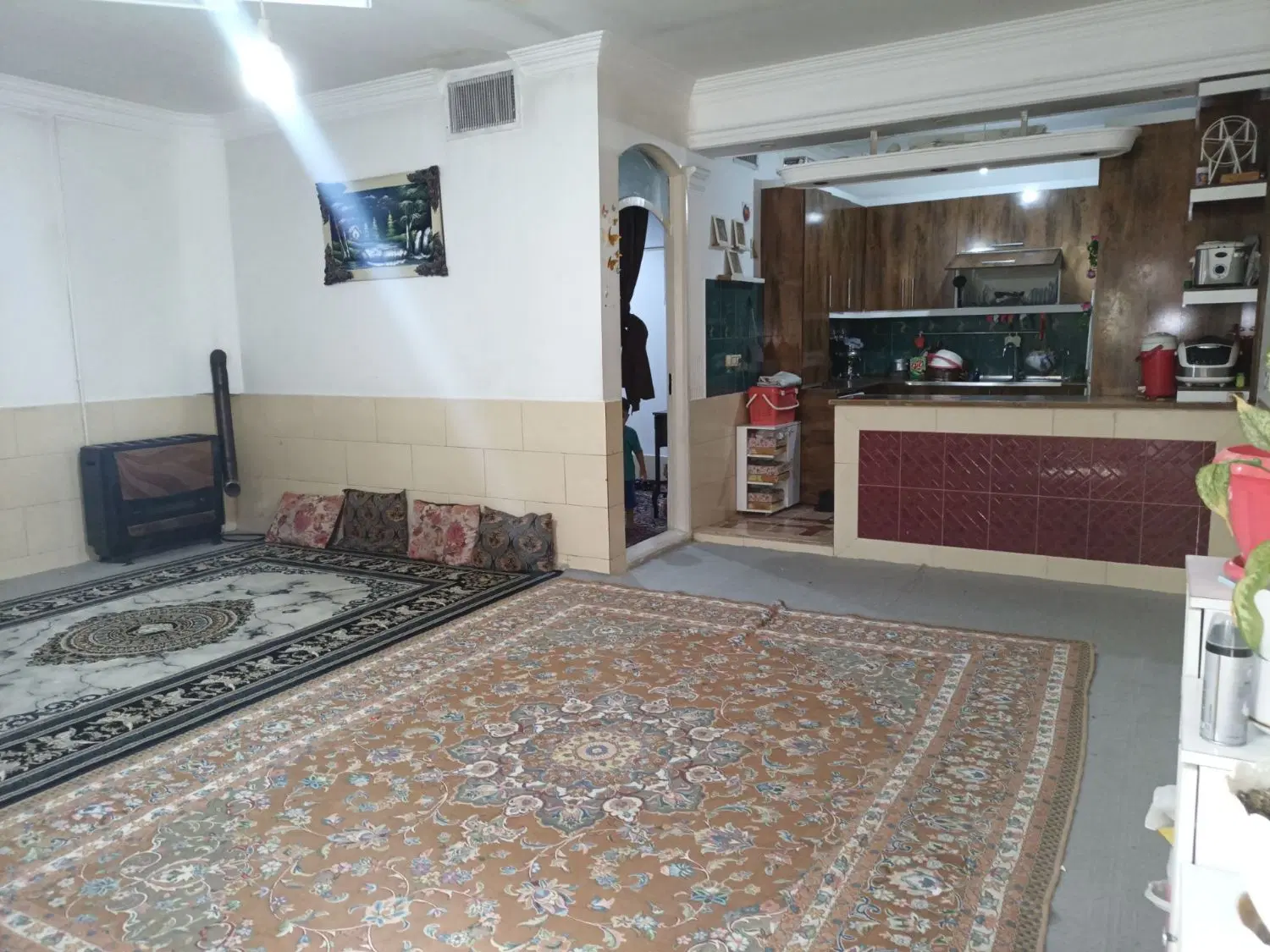 منزل ۱۰۰متری حاشیه کشمیری ۱۱