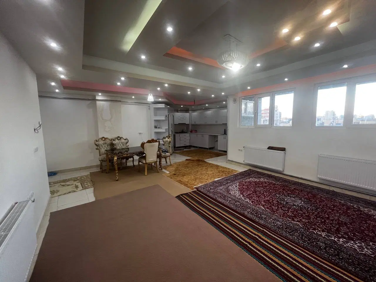 اپارتمان 120متر سه خوابه مسکونی تجاری پنچراه