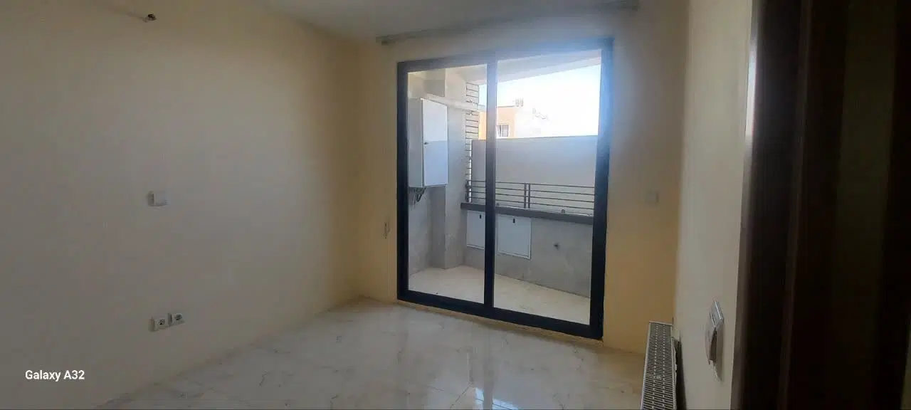 ۱۰۷ متر اپارتمان مولوی