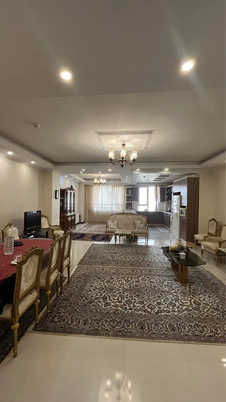 ۱۱۰ متر میدان فلسطین _ نیاز به بازسازی