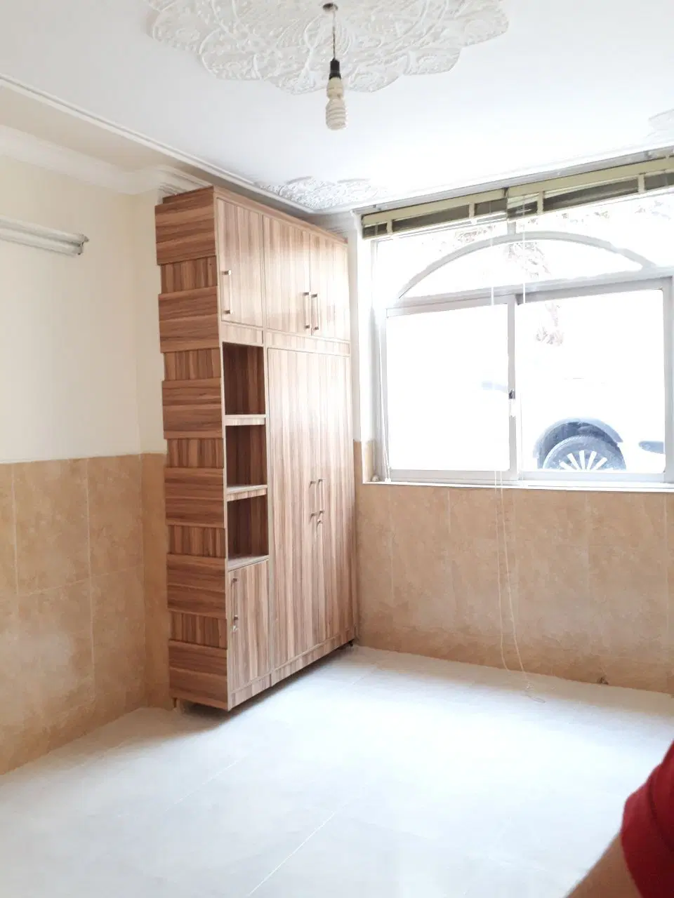 186 متر خ نبوی منش کوچه 99 دیلی مارکت