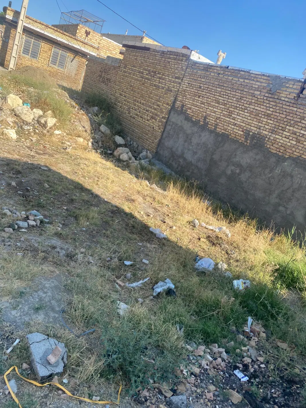 زمین خالی مسکونی جاده سلماس ناحیه کوی سالار