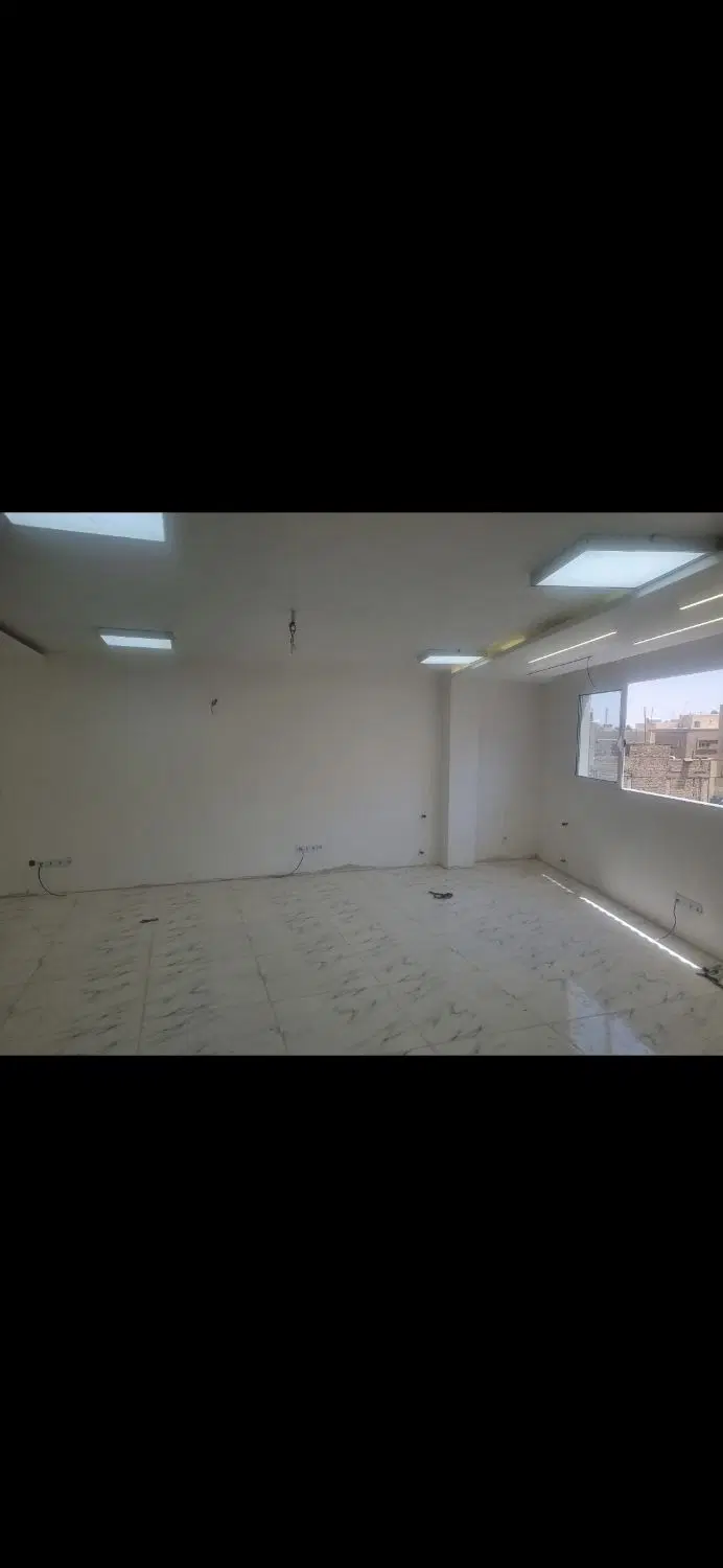 مجمع ۶ واحدی اداری و تجاری