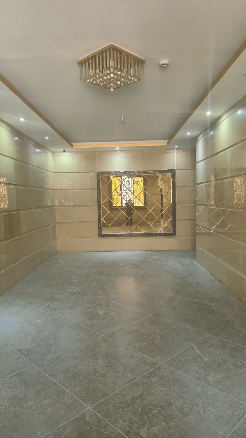 آپارتمان ۱۷۳ متر خیابان امین