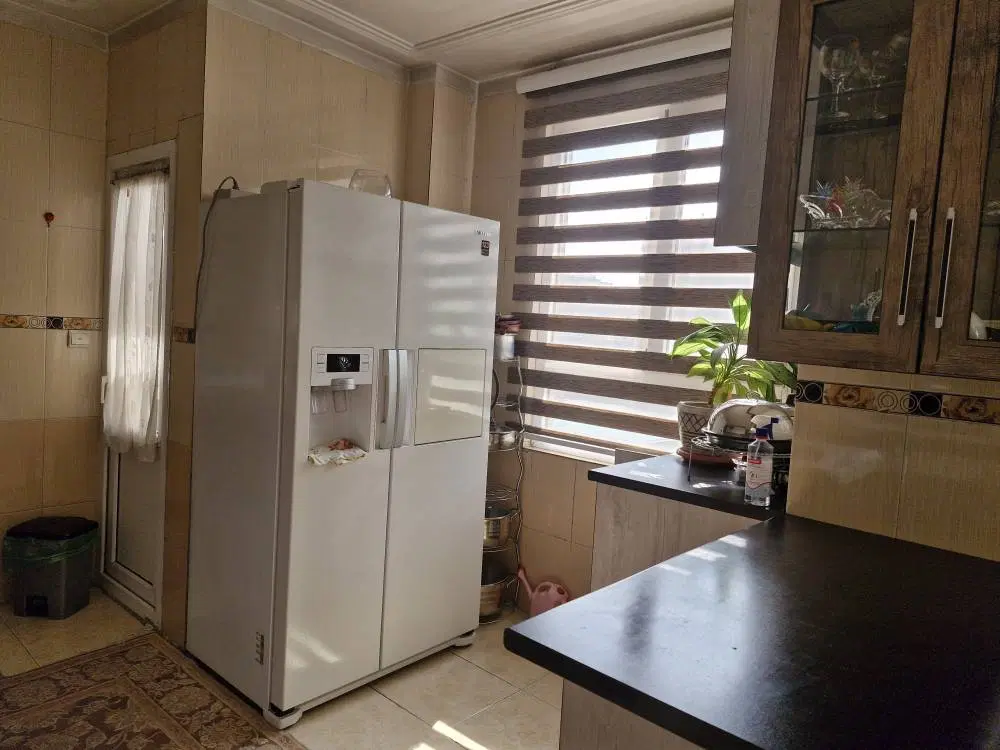 ۱۰۰ متری ۲ خواب بزرگ تاپ لوکیشن فروشی فوری