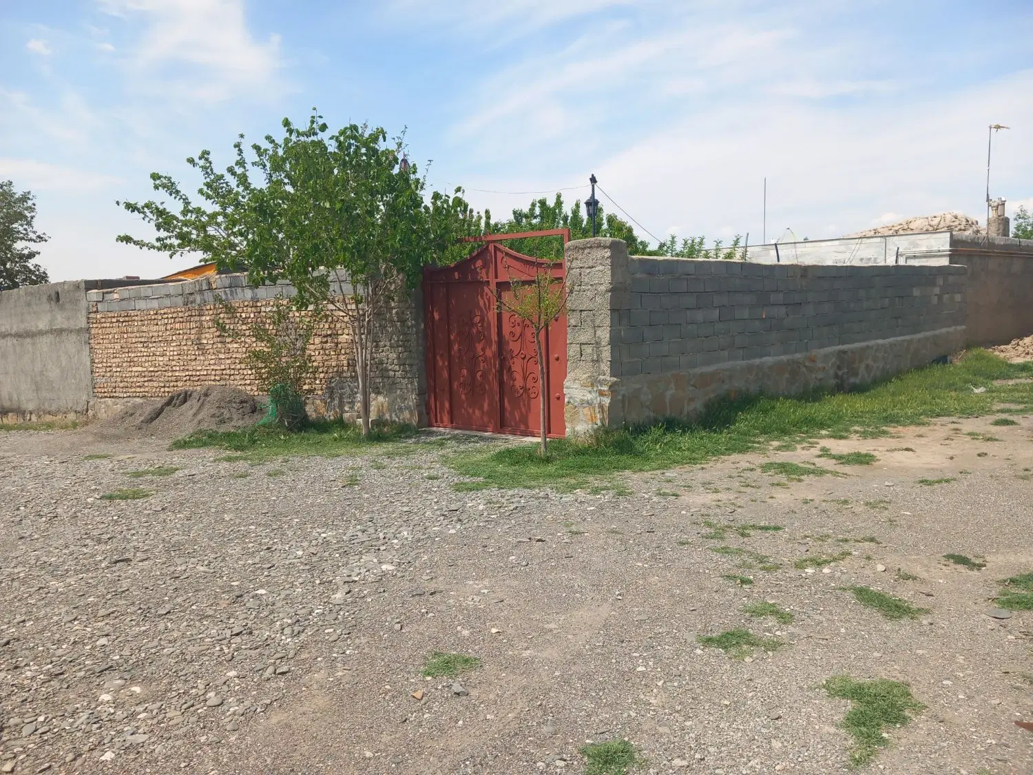 ویلایی ۵کیلومتری گلبهار