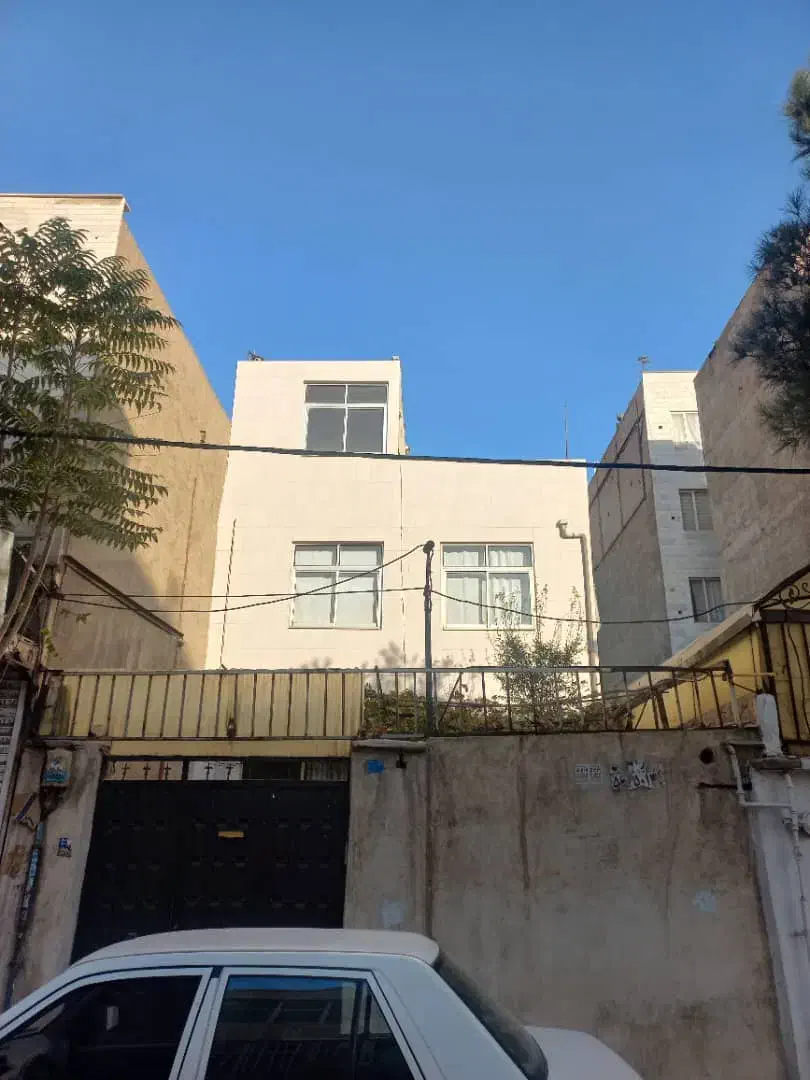 خونه ویلایی موقعیت تجاری قلب زرافشان وباغ فیض
