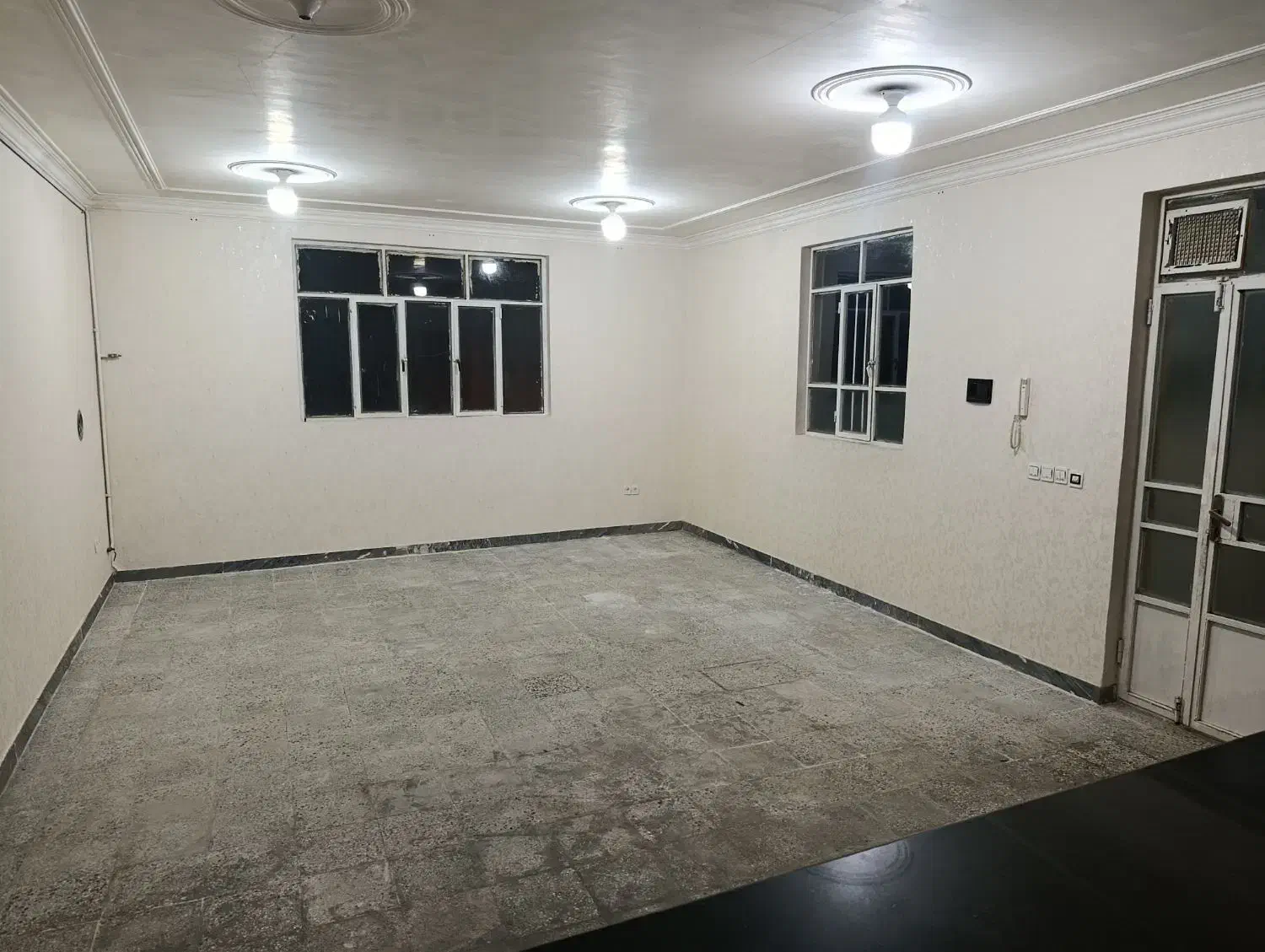 اجاره منزل مسکونی ویلایی طبقه ۲