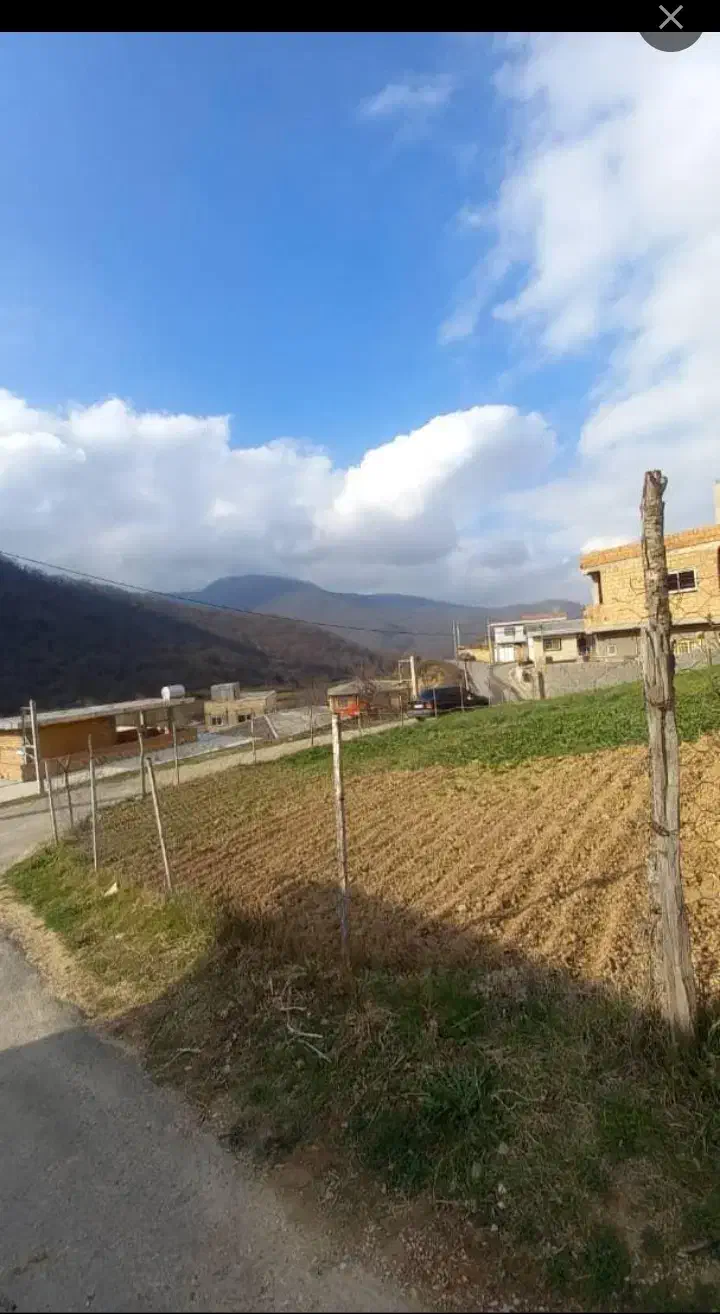 زمین مسکونی