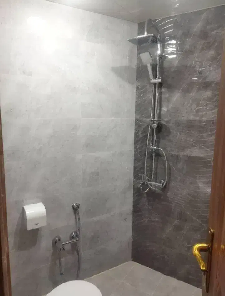هم.خانه همخونه