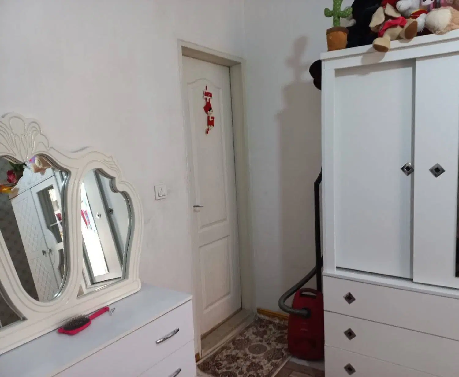 75 متری روبه نما فول امکانات