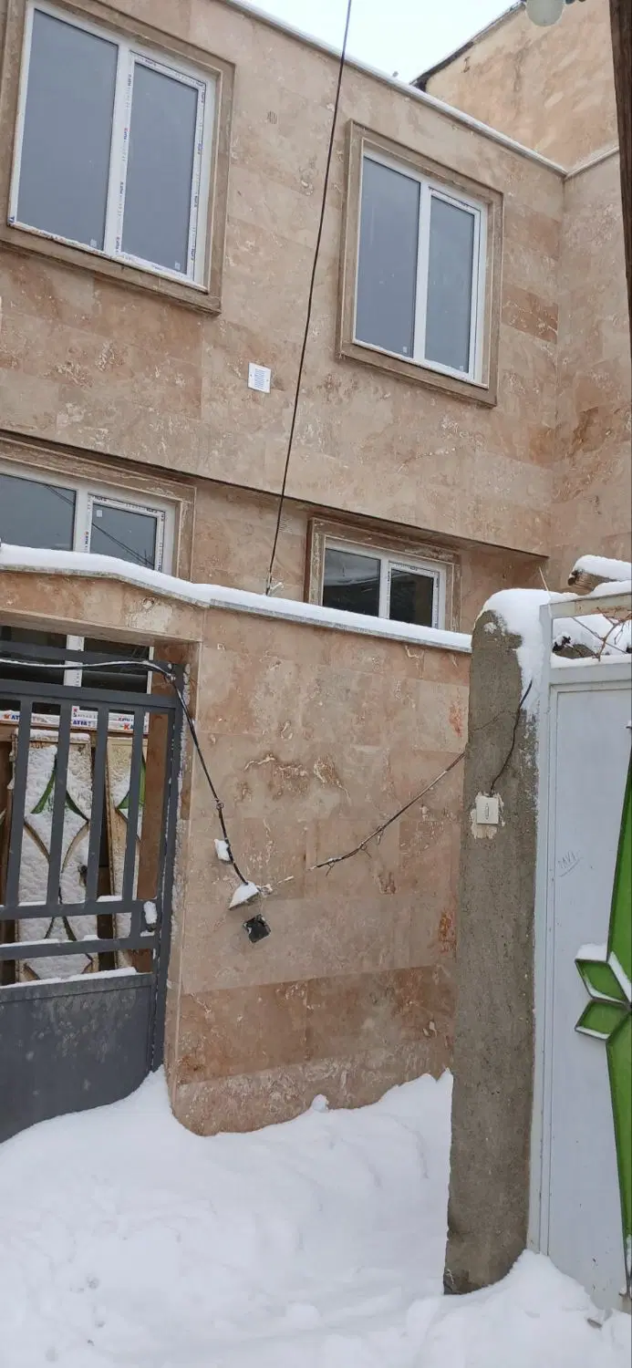 خانه دوطبقه سرابی