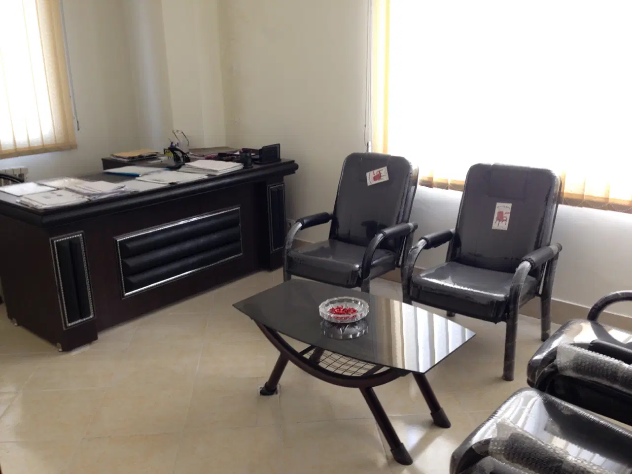دفتر کار اکازیون