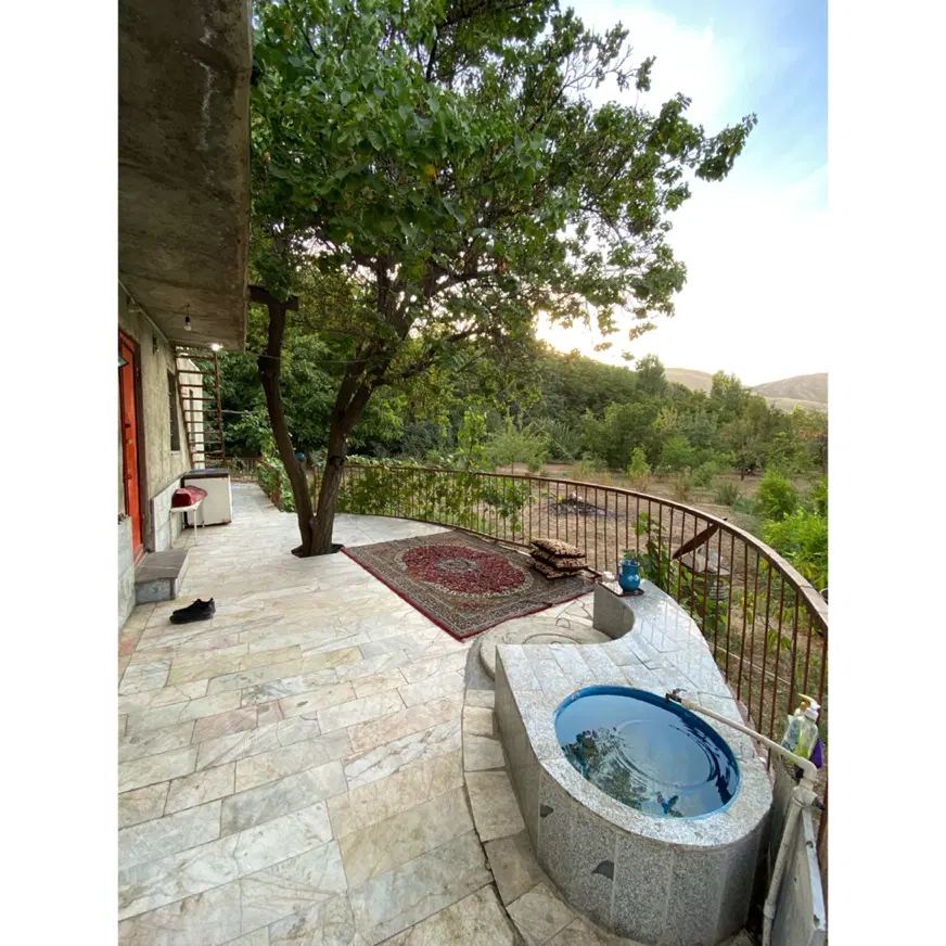 باغ و خانه باغ نزدیک شهر