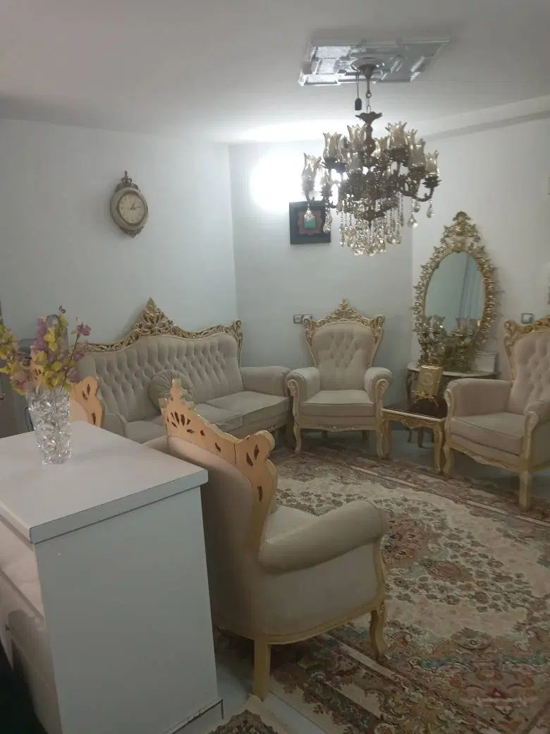 50مترط۱ باپارکینگ و انباری سند دار