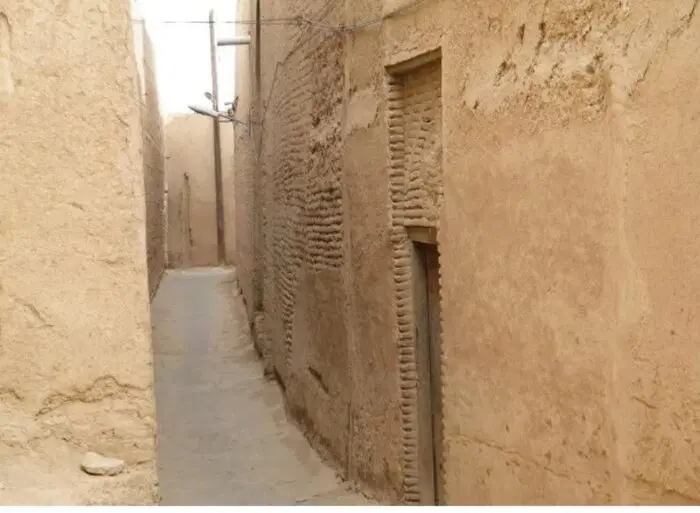 زمین کوچه شرق