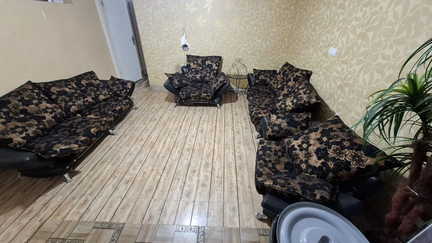 سوئیت مبله نزدیک ارم