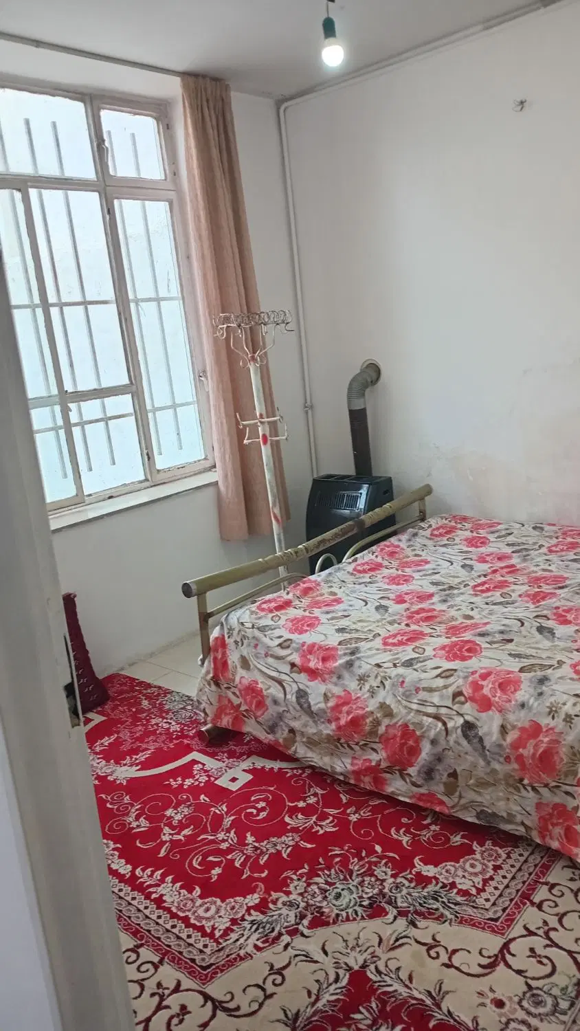 واحدسه خواب با پارکینگ در ۶۰۰ متری حرم