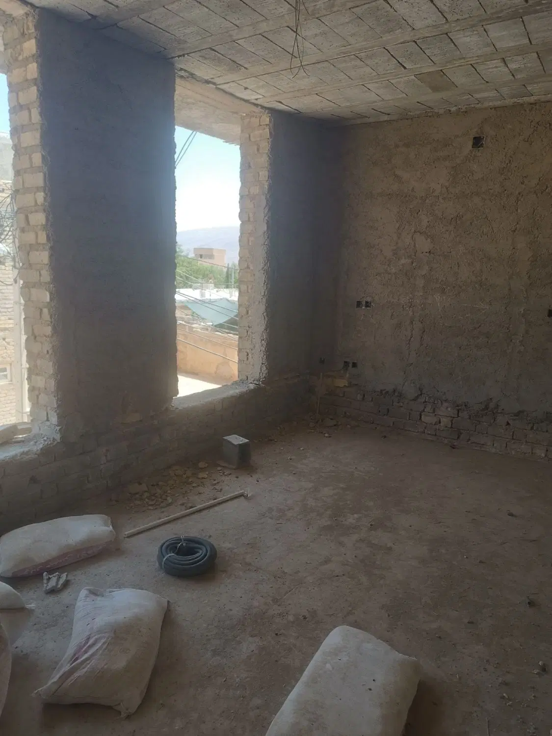 واحد دوبلکس 90متری