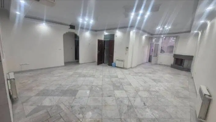 خیابان سردار جنگل ، ۱۱۰ متر دو خواب