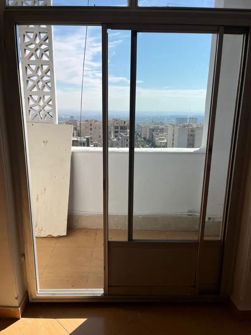 رهن اپارتمان ۹۰ متری اکواریوم غرب