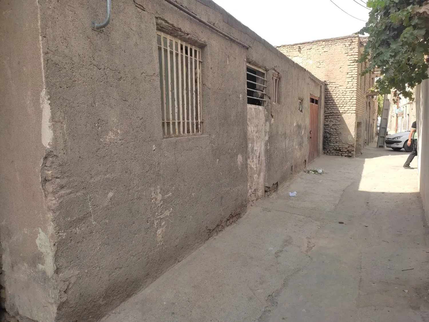 ۲۵۰متر  کلنگی با امتیازات