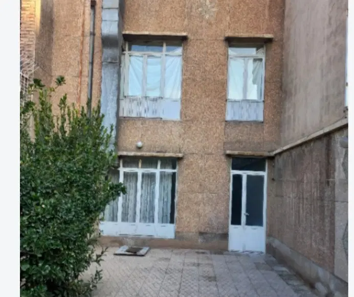 آپارتمان ۸۸متر ۲۸ساله پرستار